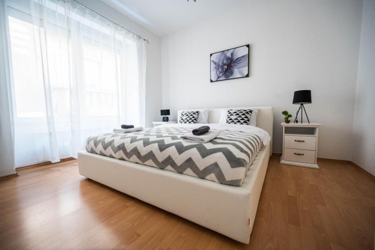 Bright And Modern 1Bdr Apartment In The Center SJJ Exterior photo
