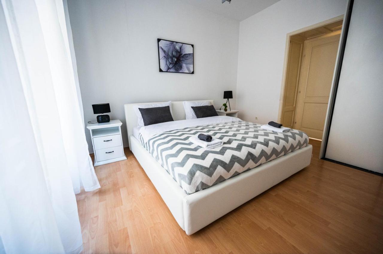 Bright And Modern 1Bdr Apartment In The Center SJJ Exterior photo
