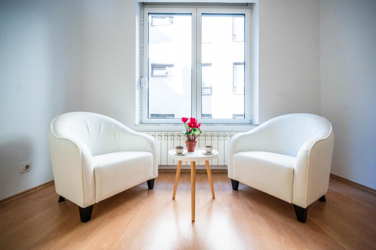 Bright And Modern 1Bdr Apartment In The Center SJJ Exterior photo