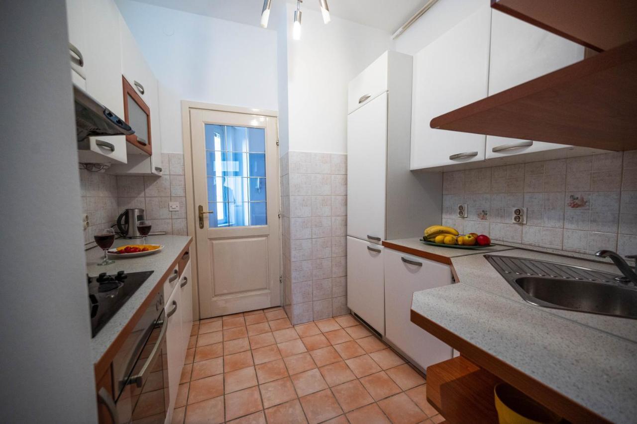 Bright And Modern 1Bdr Apartment In The Center SJJ Exterior photo