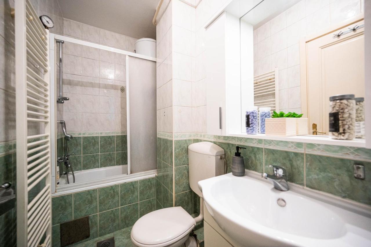 Bright And Modern 1Bdr Apartment In The Center SJJ Exterior photo